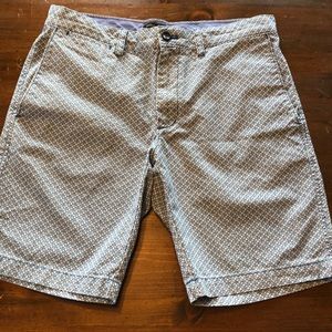 Banana Republic size 32 Blue geo print